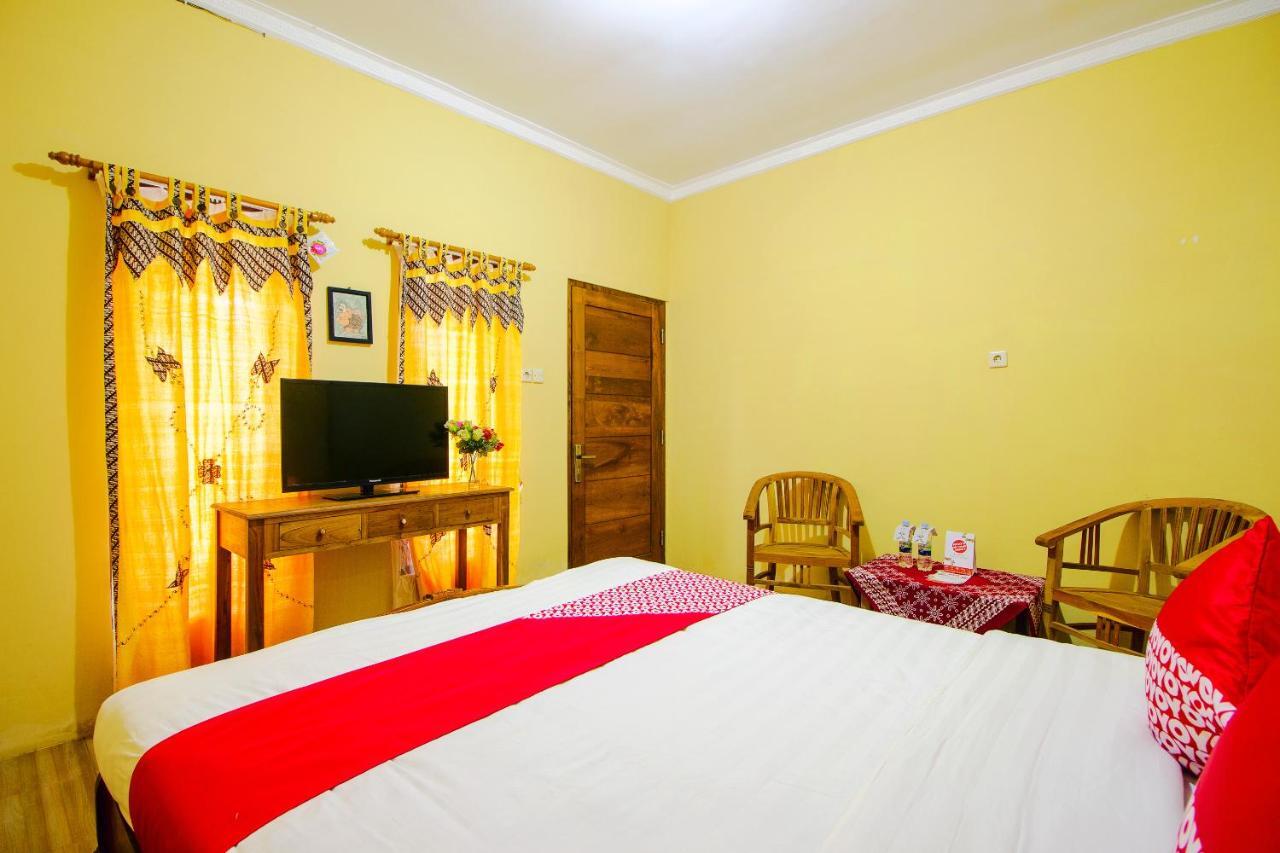 Oyo 2047 Opak Village Bed & Breakfast بانتول المظهر الخارجي الصورة