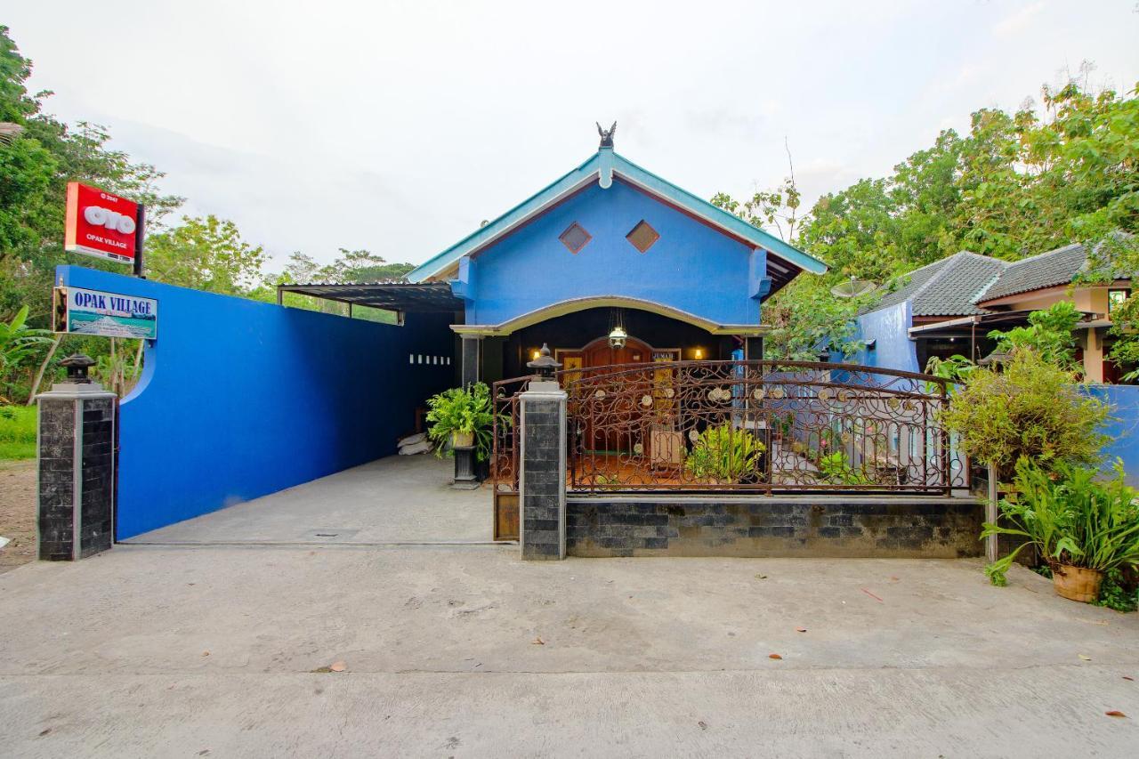 Oyo 2047 Opak Village Bed & Breakfast بانتول المظهر الخارجي الصورة